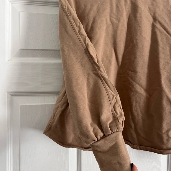 Zara Tan Women's Sweatshirt - Size Medium - Picture 3 of 6